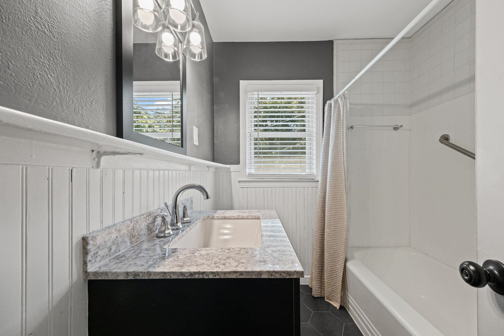 688 Berry Road Memphis, TN 38117 - Photo 8 of 16