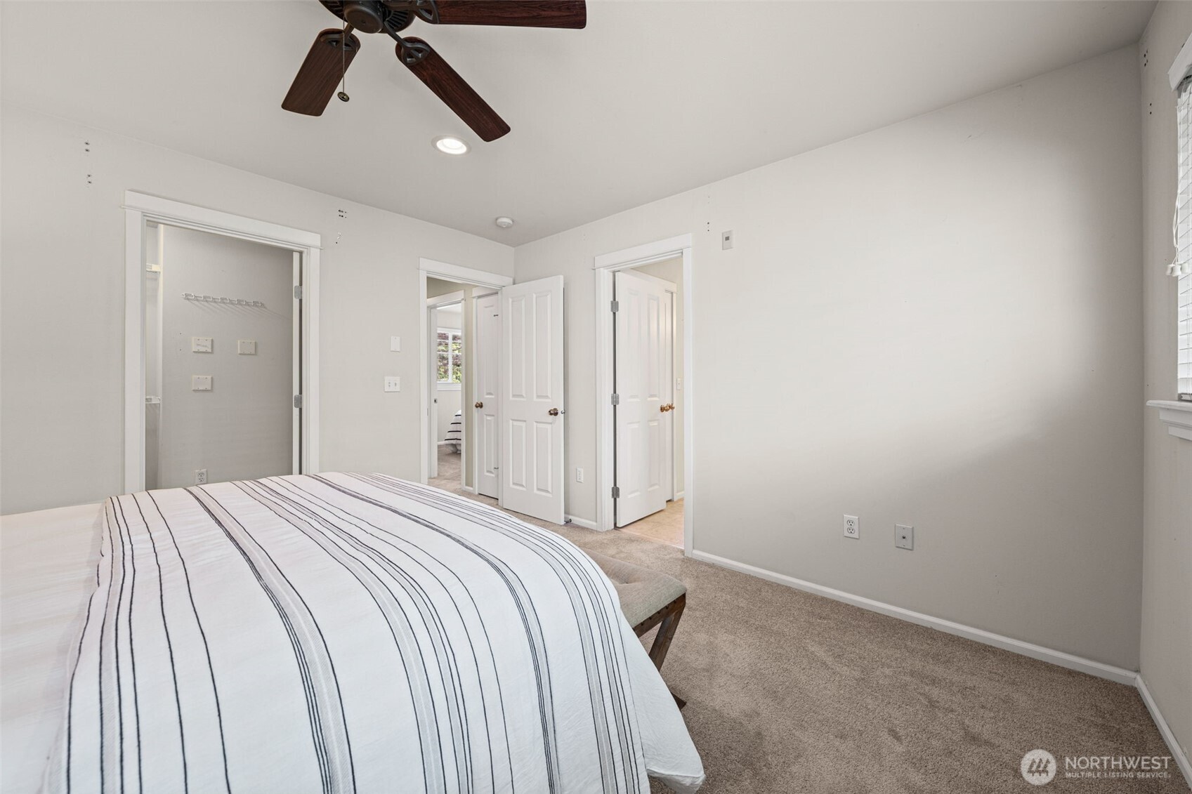 10939 Southeast 187th Lane Renton, WA 98055 - Photo 13 of 25 Gallery Image 13