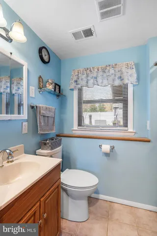 $589,900 | 733 Commonwealth Boulevard, Toms River, NJ 08757