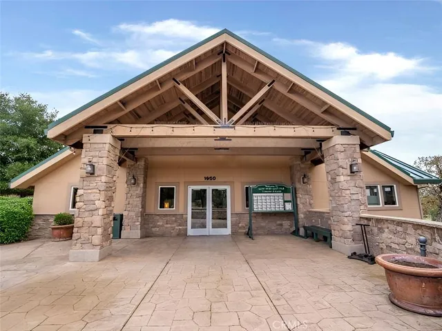 $408,700 | 2132 Hope Lane, Redding, CA 96003