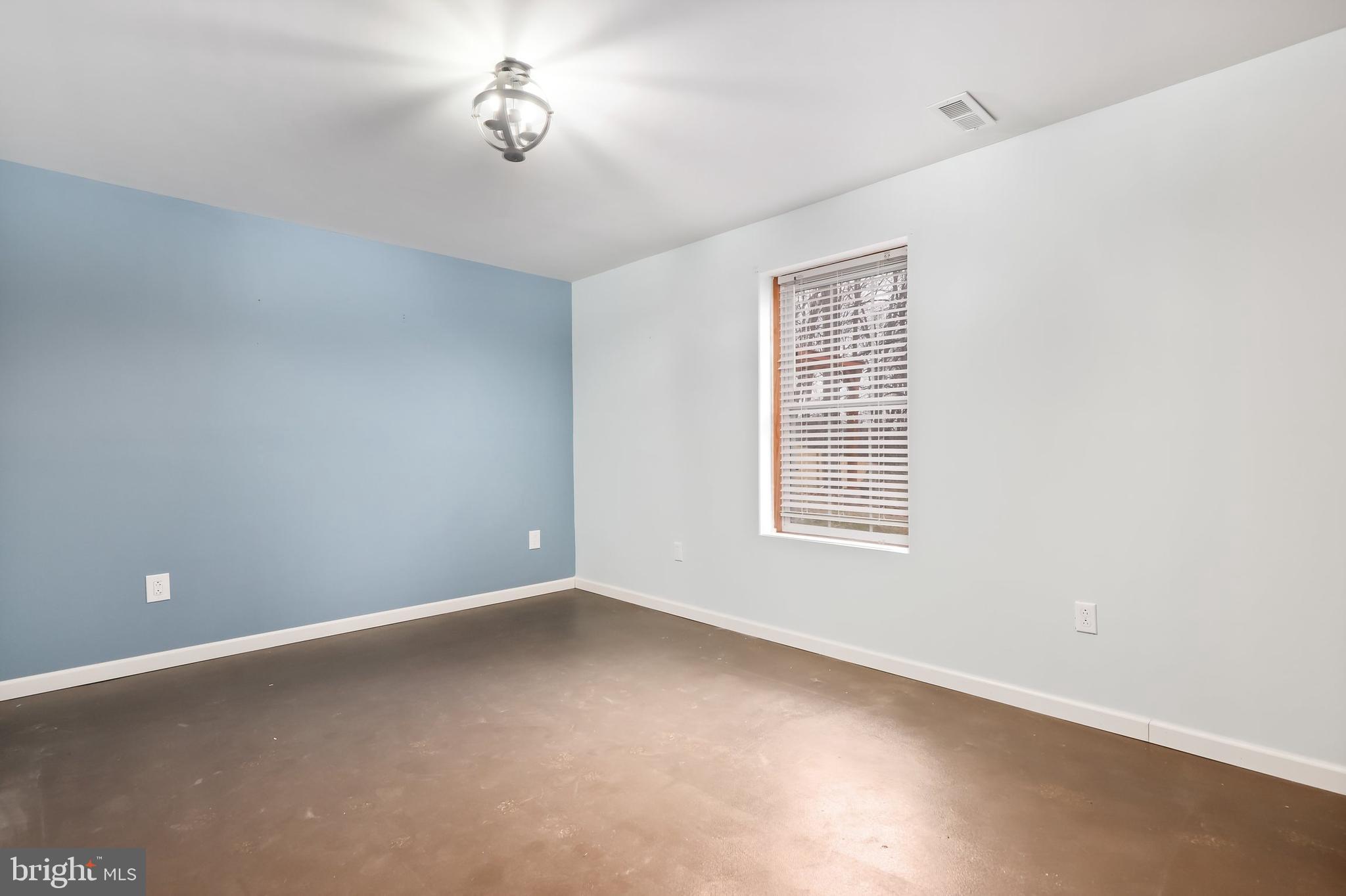 385 Freeze Road Linden, VA 22642 - Photo 24 of 36