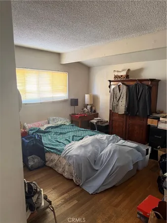 $775,000 | 7232 Zelzah Avenue, Reseda, CA 91335