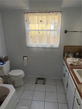 $775,000 | 7232 Zelzah Avenue, Reseda, CA 91335