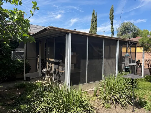 $775,000 | 7232 Zelzah Avenue, Reseda, CA 91335