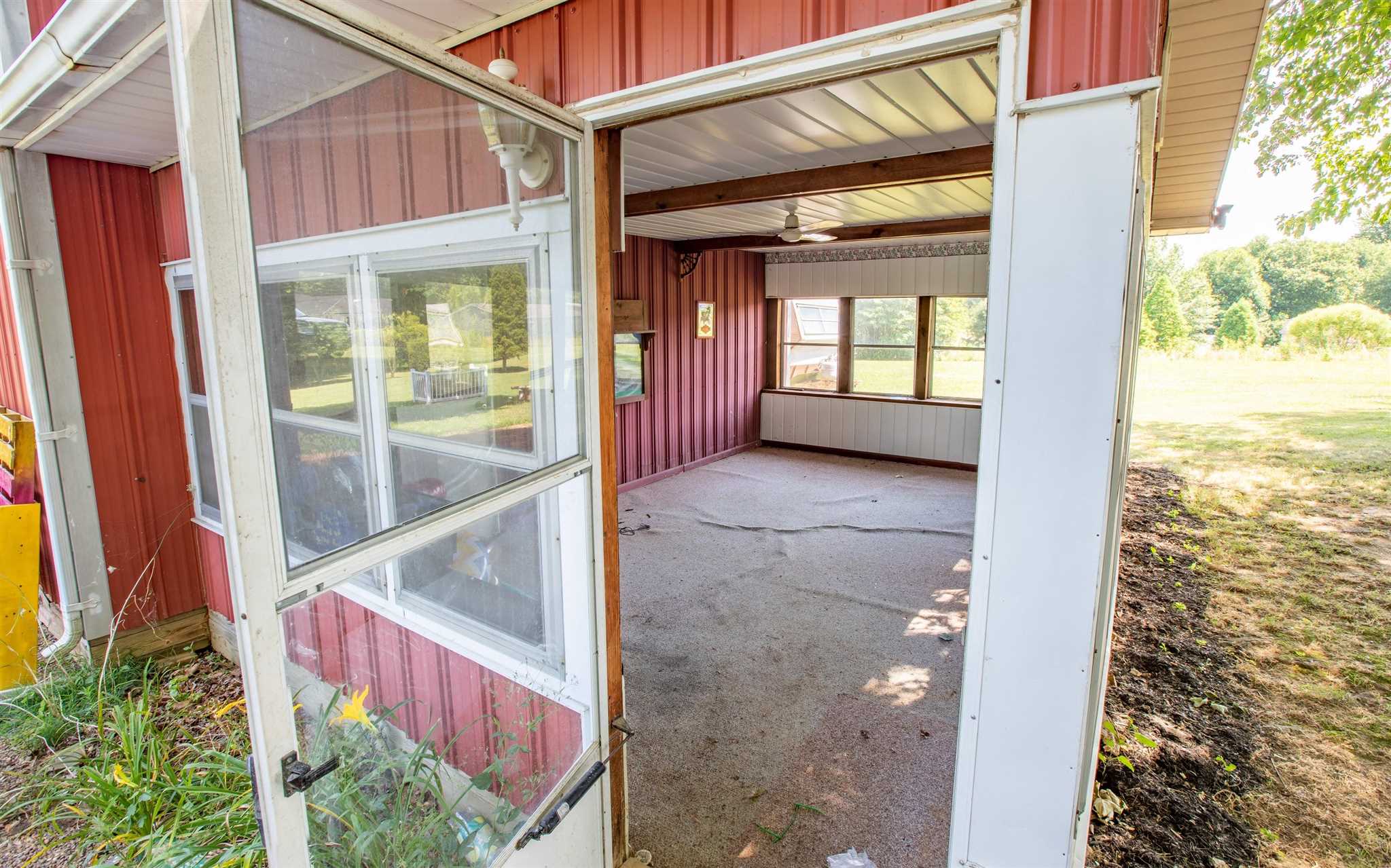 1422 Old Plank Road Chandler, IN 47610 - Photo 31 of 36 Gallery Image 31