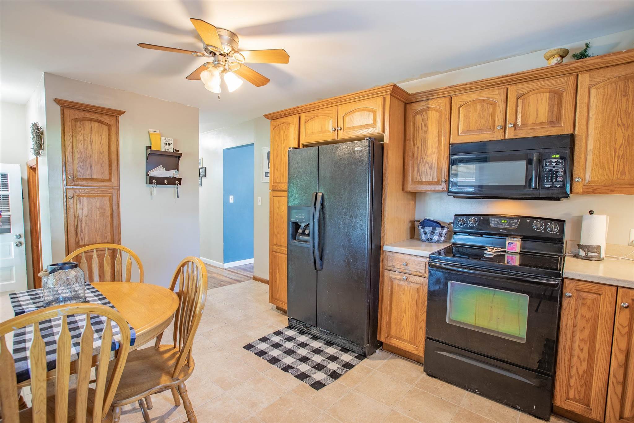 1422 Old Plank Road Chandler, IN 47610 - Photo 8 of 36 Gallery Image 8