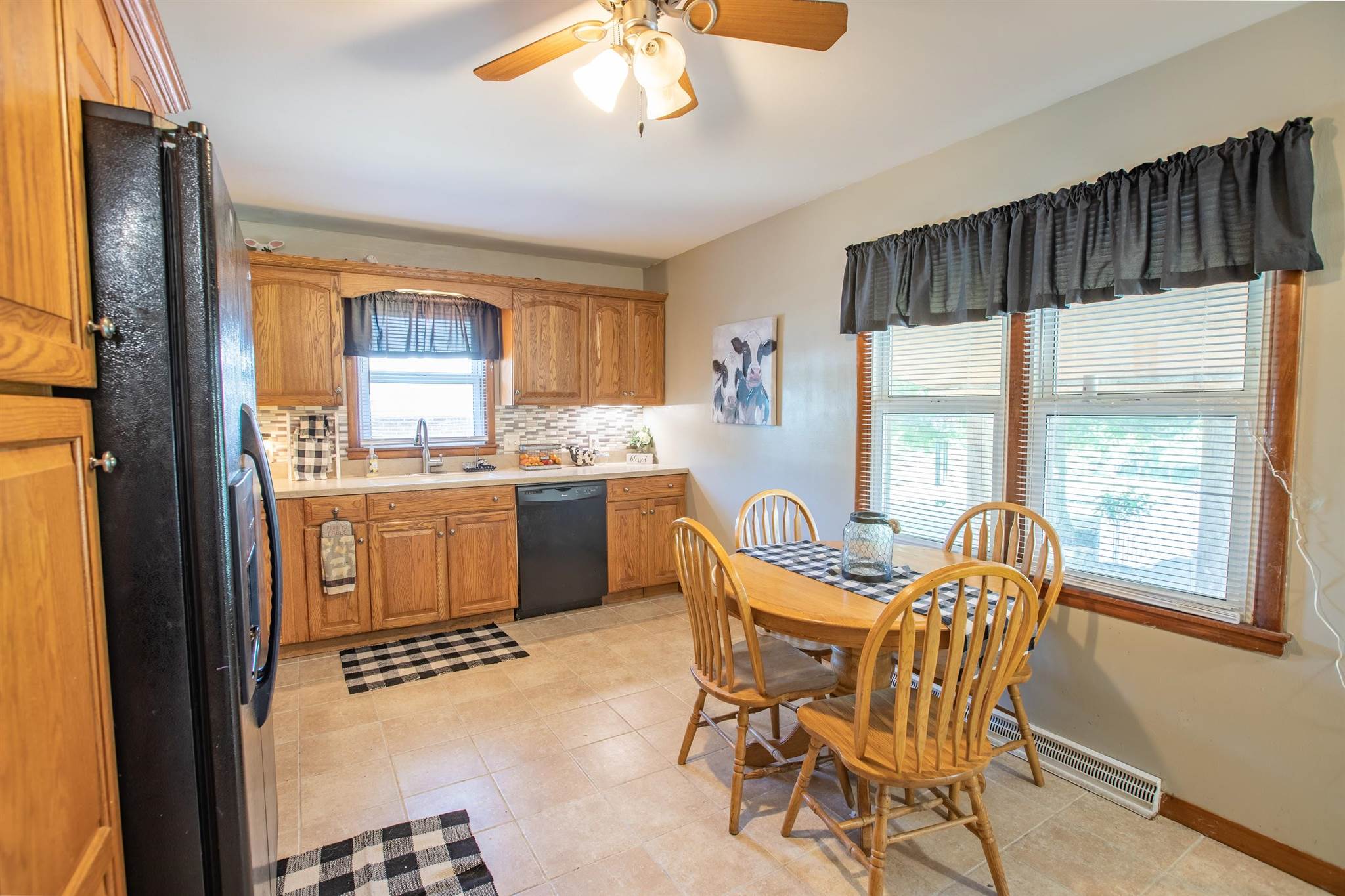 1422 Old Plank Road Chandler, IN 47610 - Photo 9 of 36 Gallery Image 9