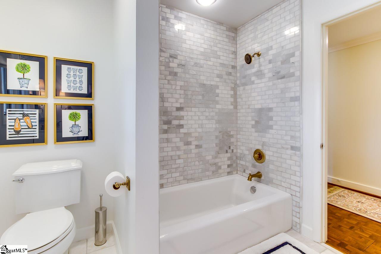 621 Pelham Road Greenville, SC 29615 - Photo 29 of 36