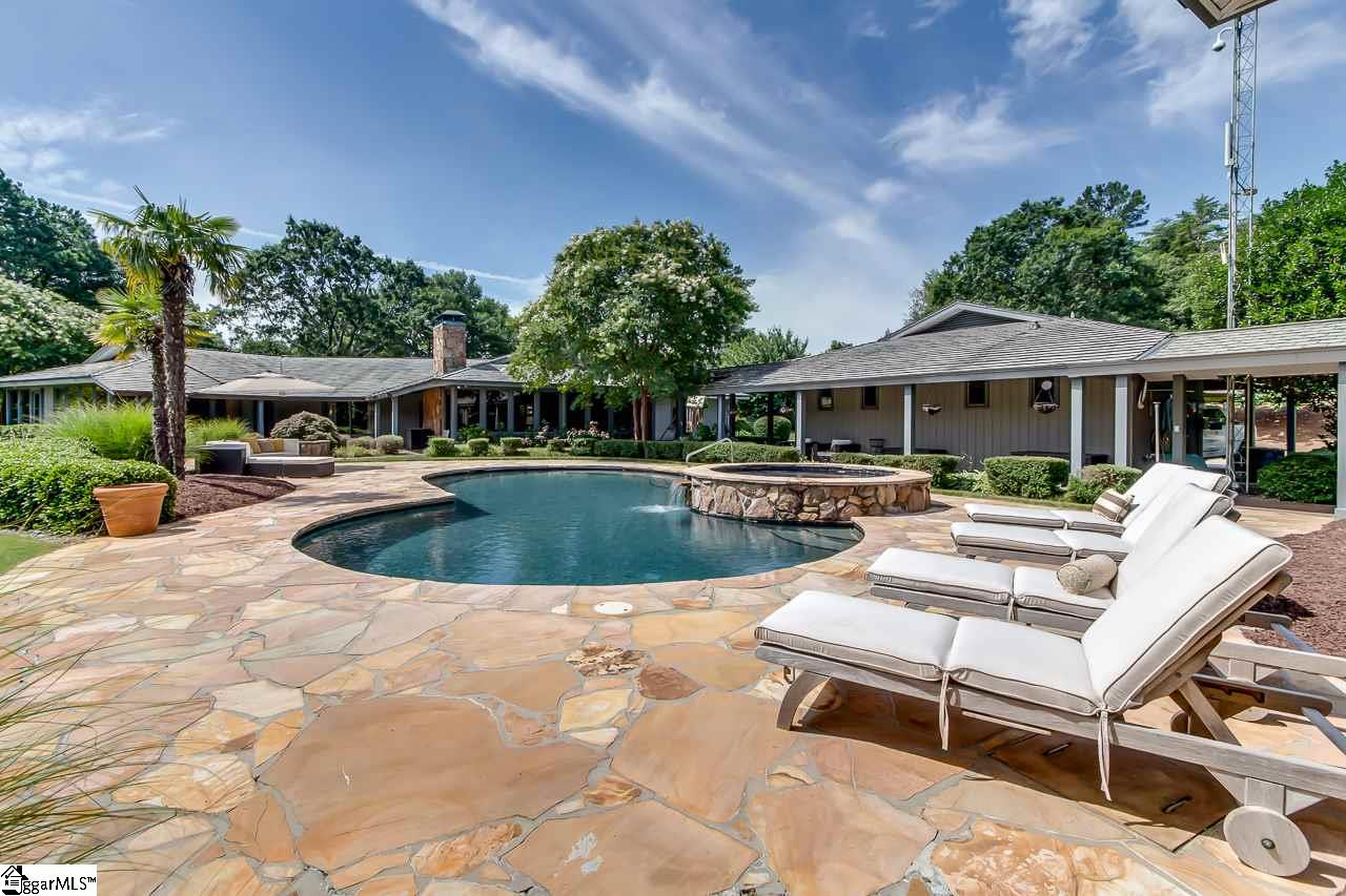 621 Pelham Road Greenville, SC 29615 - Photo 33 of 36