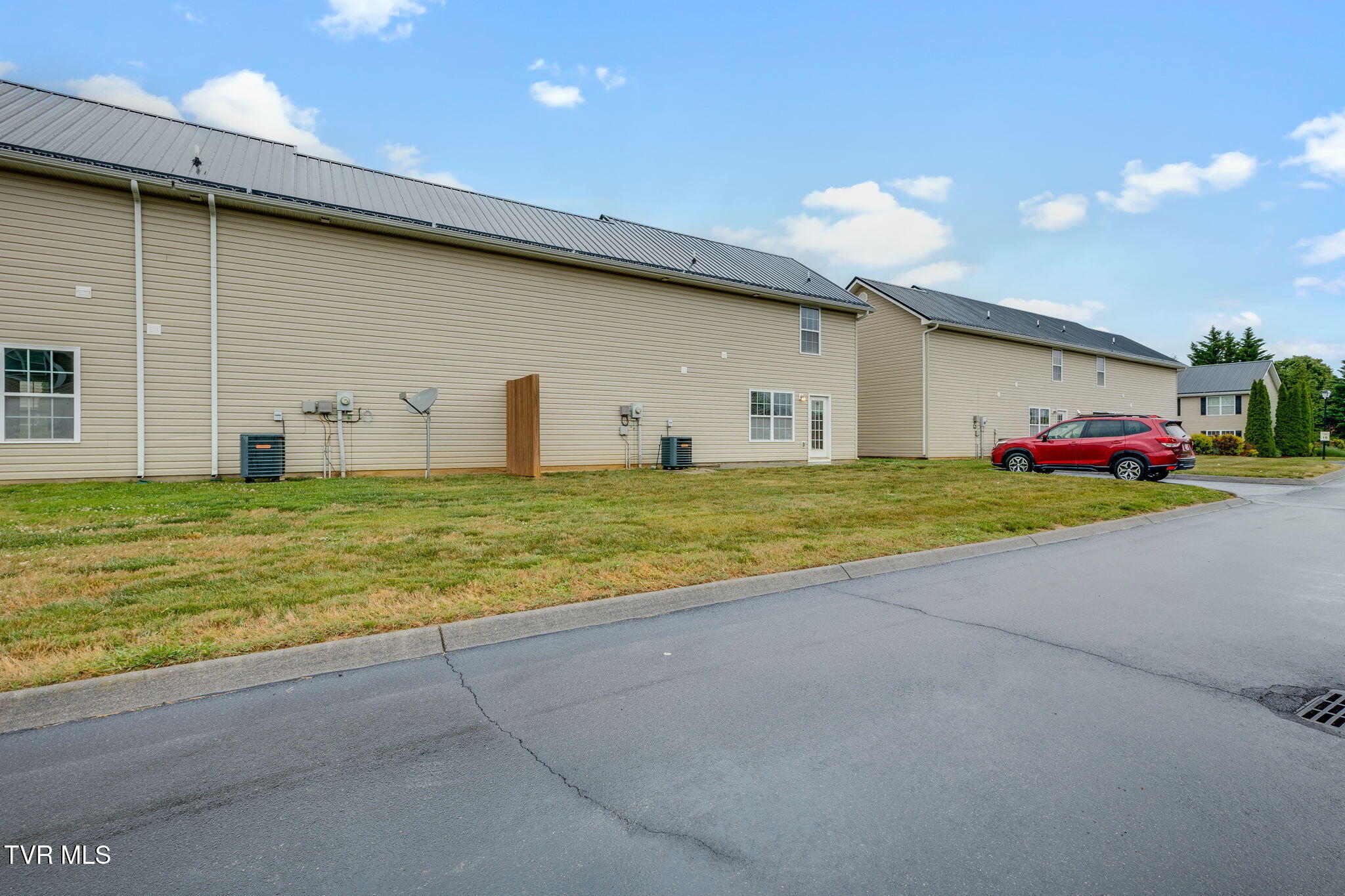 396 Jonesboro Road, Unit 35H Piney Flats, TN 37686 - Photo 26 of 28 024