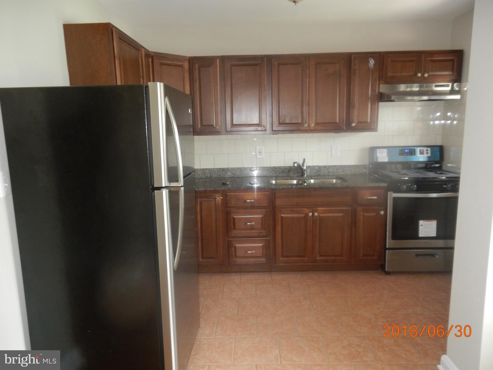 119 Wiltshire Road Baltimore, MD 21221 - Photo 6 of 23 Kitchen