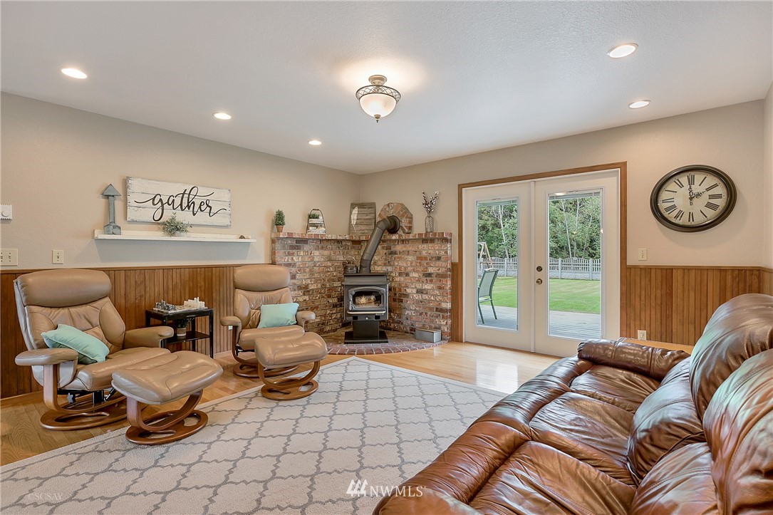4955 Hannegan Road Bellingham, WA 98226 - Photo 15 of 25 Gallery Image 15