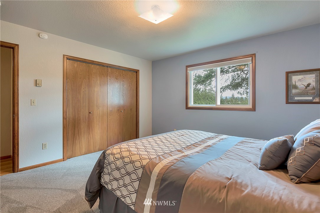 4955 Hannegan Road Bellingham, WA 98226 - Photo 20 of 25 Gallery Image 20