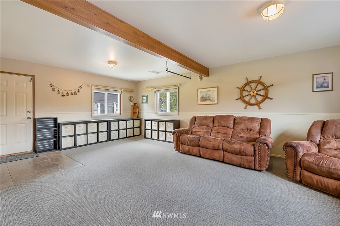 4955 Hannegan Road Bellingham, WA 98226 - Photo 4 of 25 Gallery Image 4