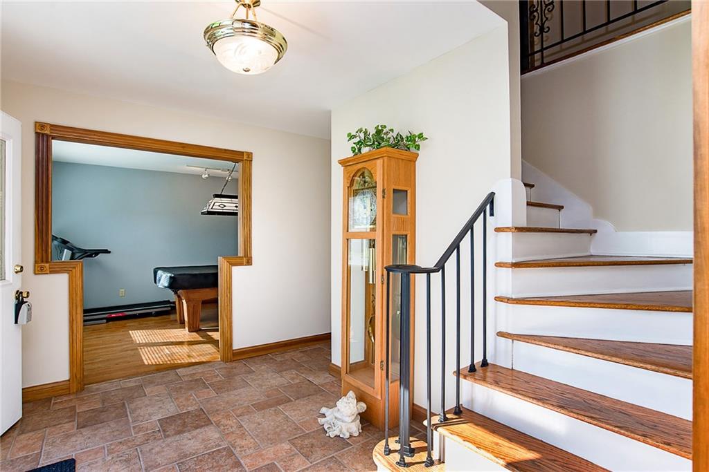 828 Lansdowne Road Indianapolis, IN 46234 - Photo 3 of 43 Gallery Image 3