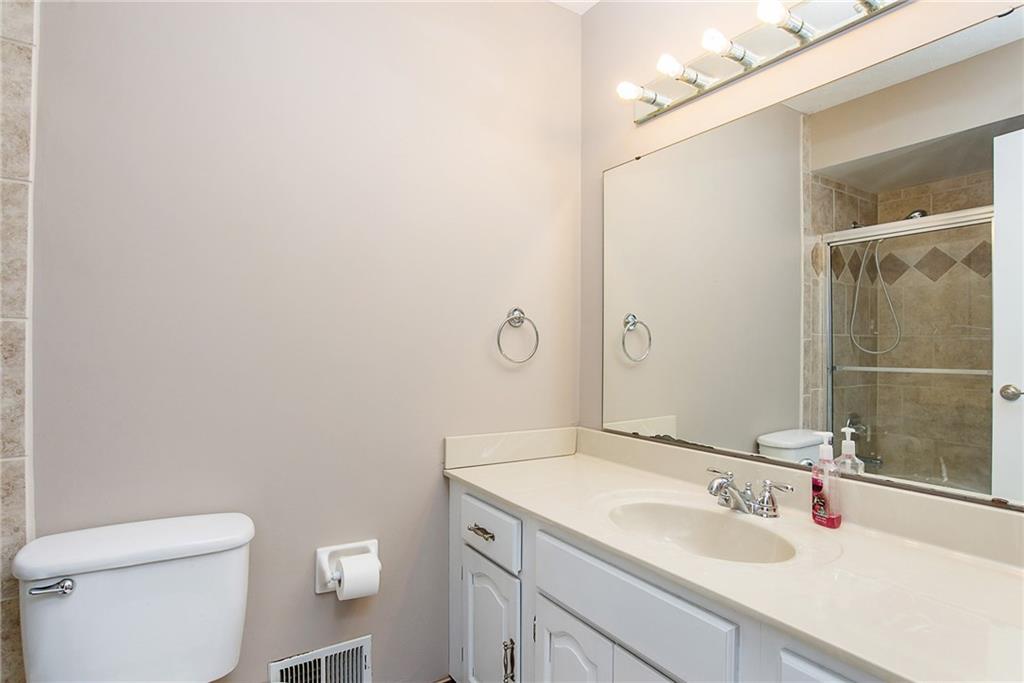 828 Lansdowne Road Indianapolis, IN 46234 - Photo 28 of 43 Gallery Image 28