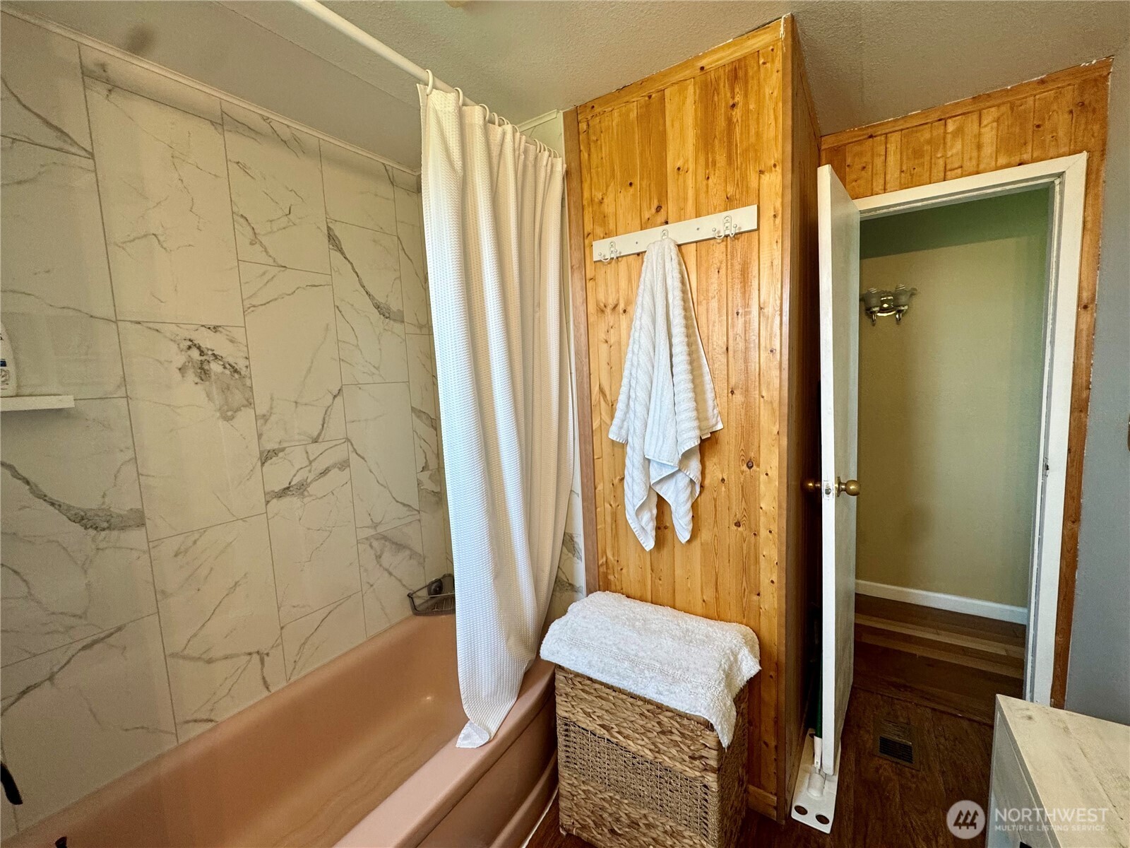 3968 7.8 Road Northeast Moses Lake, WA 98837 - Photo 13 of 35