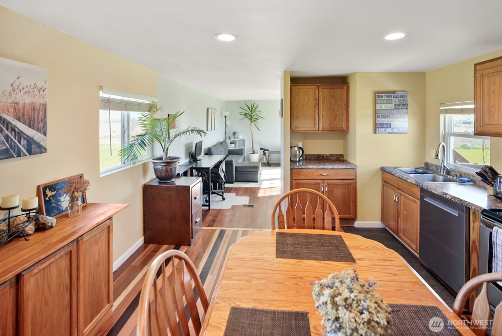 3968 7.8 Road Northeast Moses Lake, WA 98837 - Photo 6 of 35