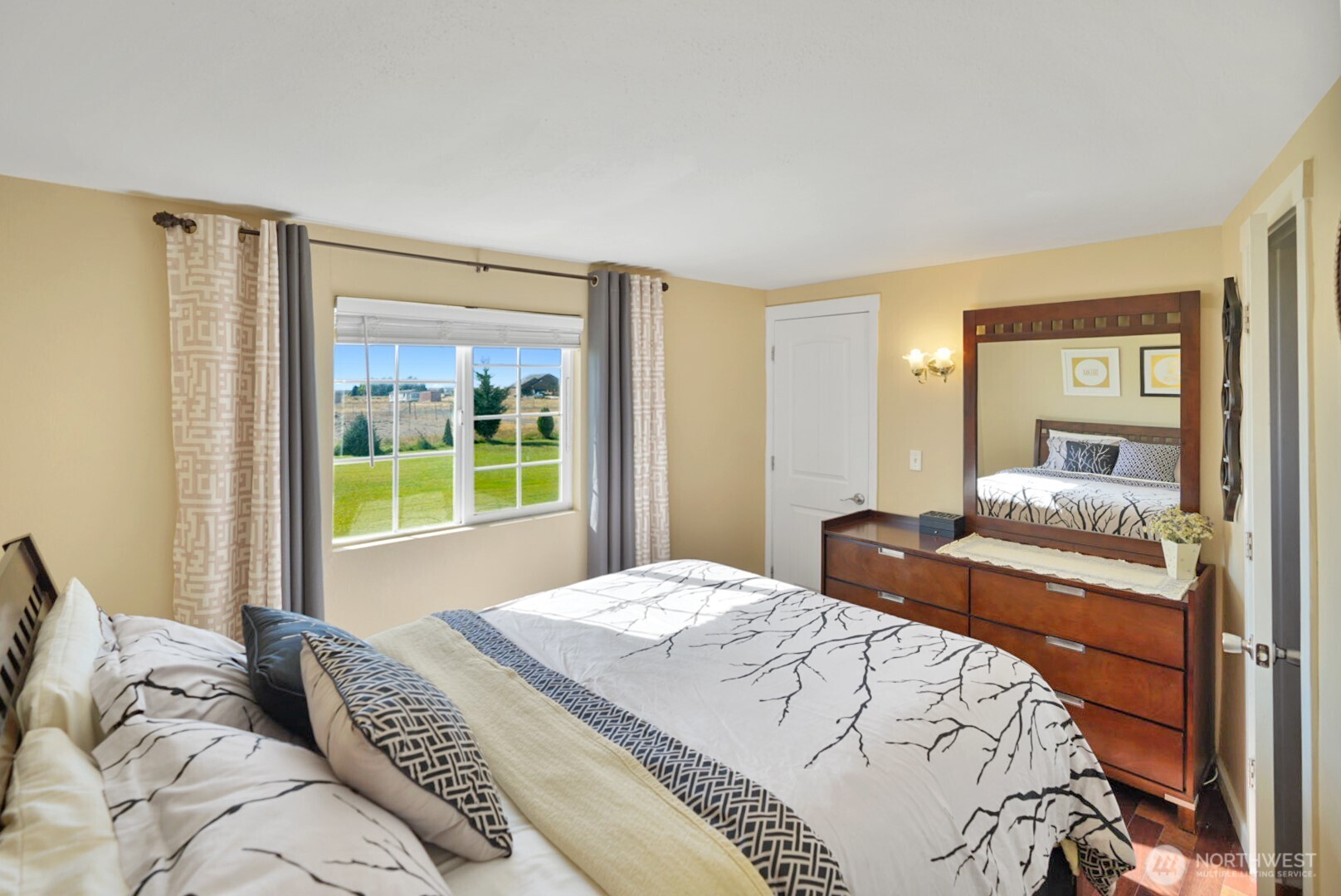 3968 7.8 Road Northeast Moses Lake, WA 98837 - Photo 10 of 35