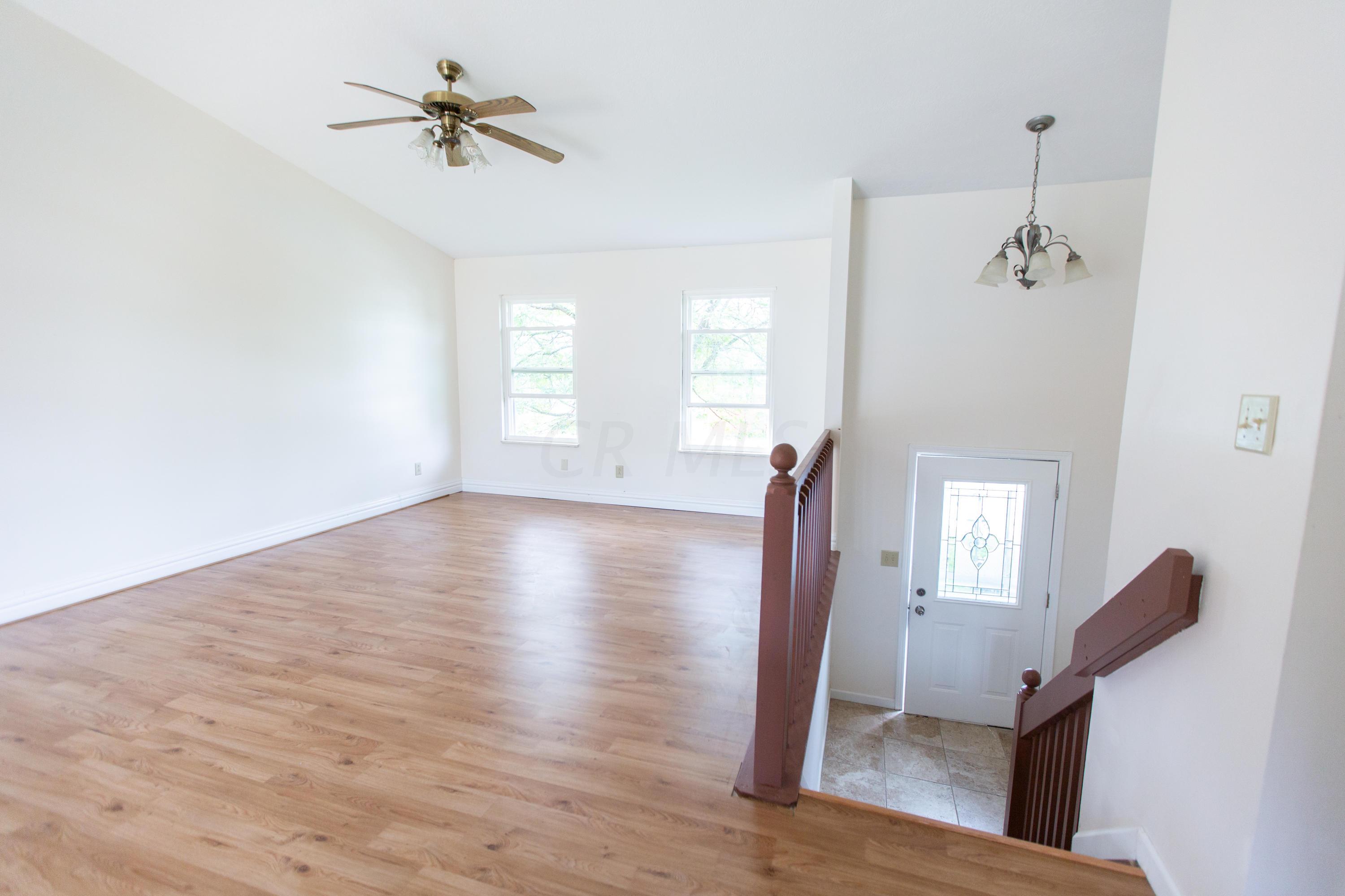 382 Old Ranch Court Galloway, OH 43119 - Photo 8 of 18 Gallery Image 8