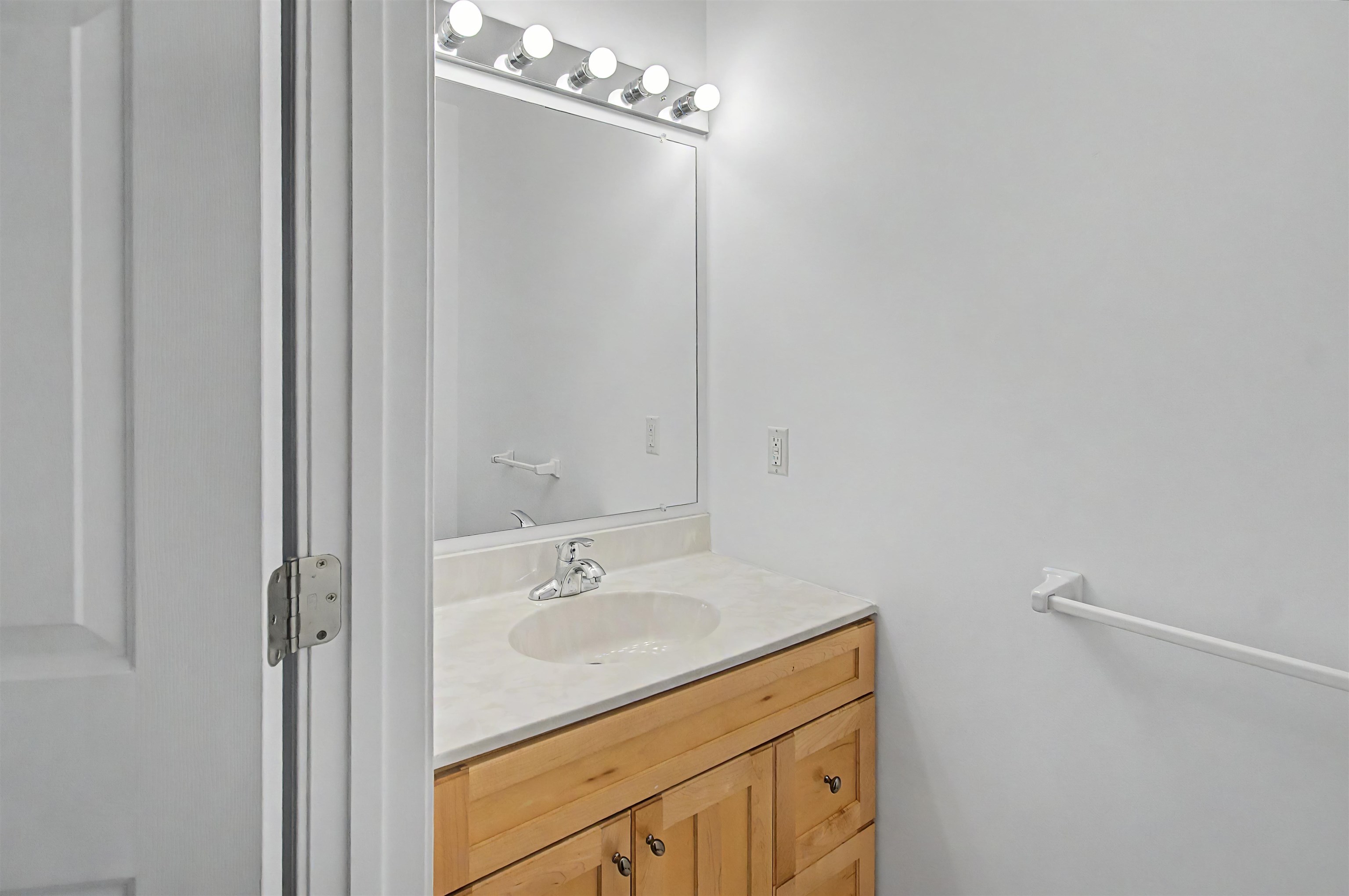 28 Forest Run Road, Unit 28 Williston, VT 05495 - Photo 36 of 56