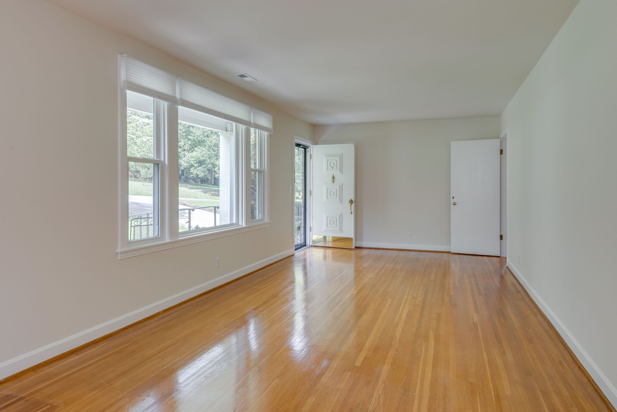 525 Crieve Road Nashville, TN 37220 - Photo 6 of 28 Gallery Image 6