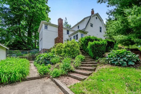 $889,000 | 36 Seaview Avenue, Northport, NY 11768