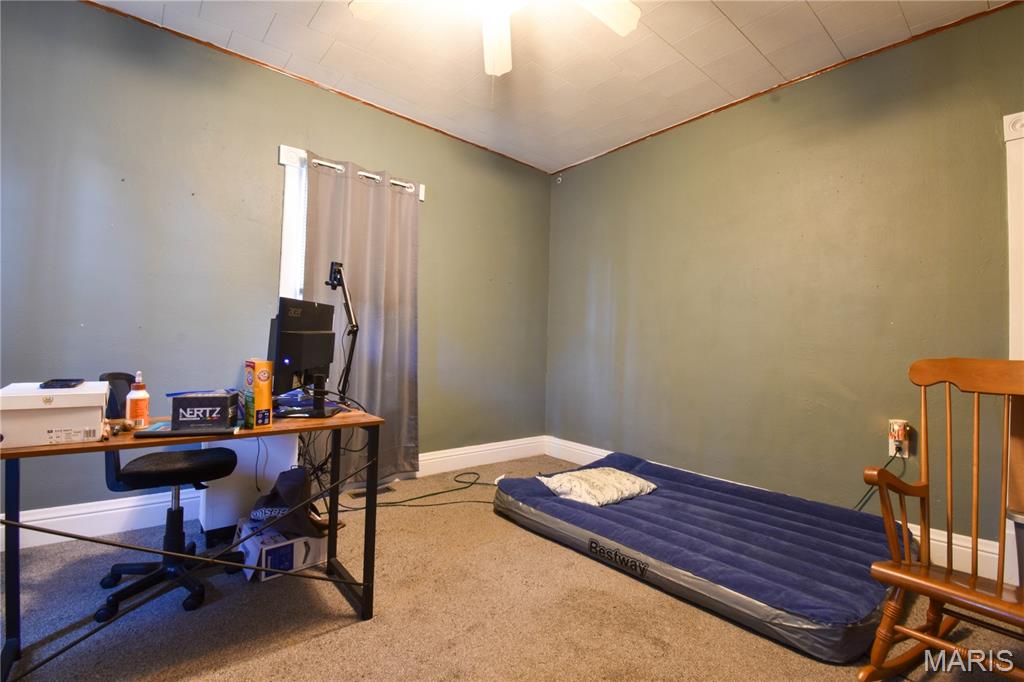 619 East Main Street Staunton, IL 62088 - Photo 10 of 17