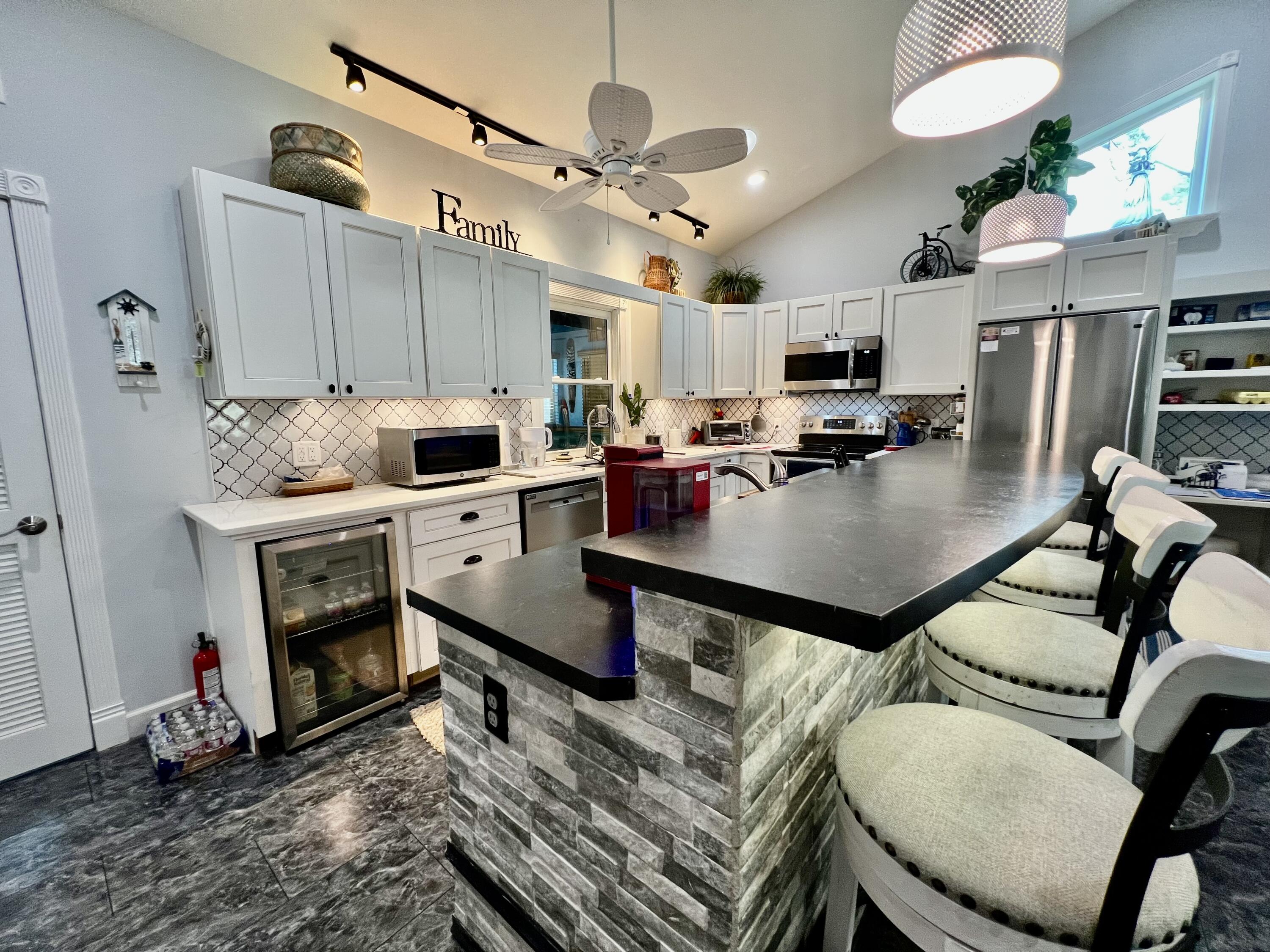 226 Marsh Landing North Freeport, FL 32439 - Photo 3 of 53 IMG_7030