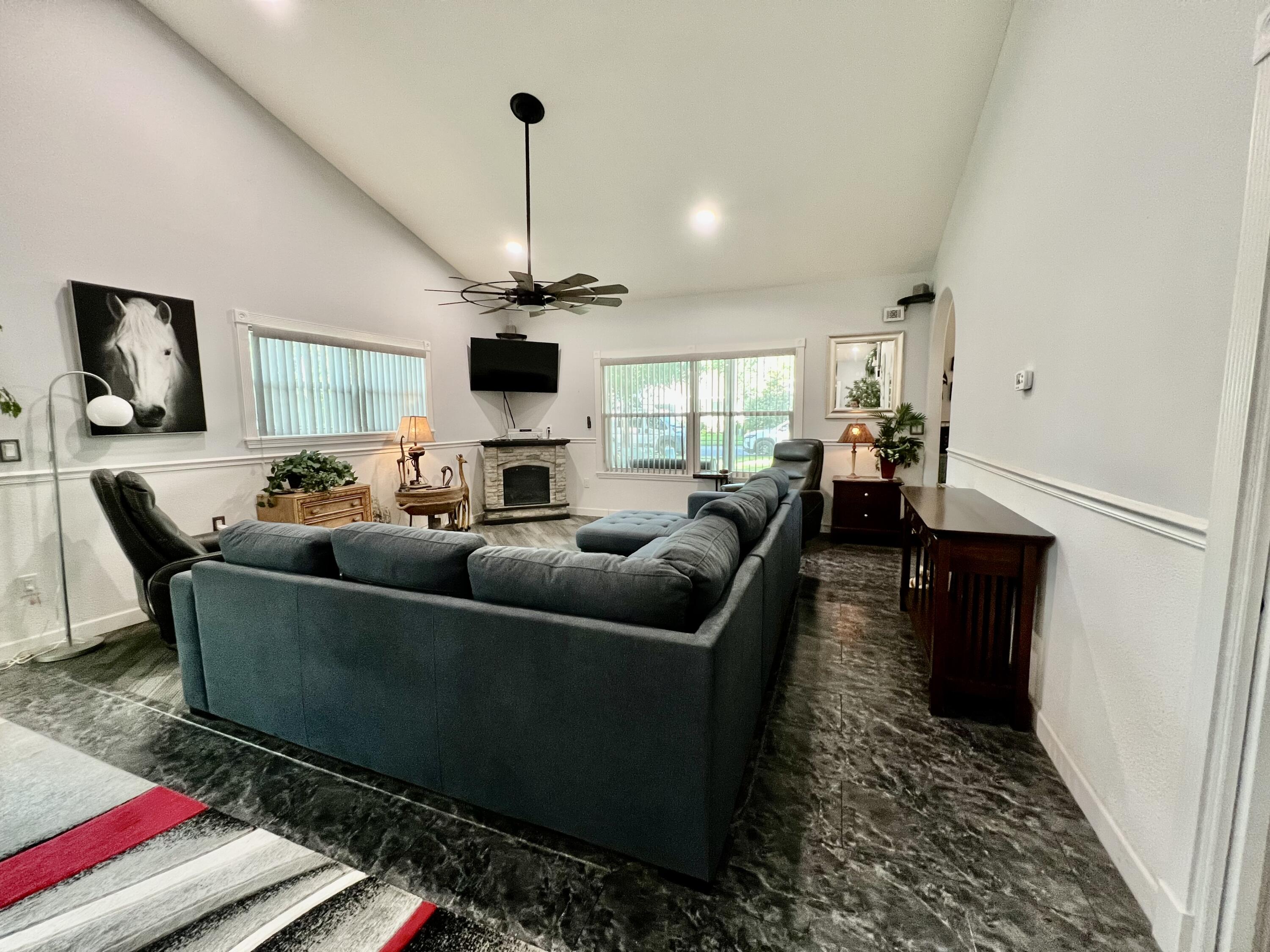 226 Marsh Landing North Freeport, FL 32439 - Photo 9 of 53 IMG_7043