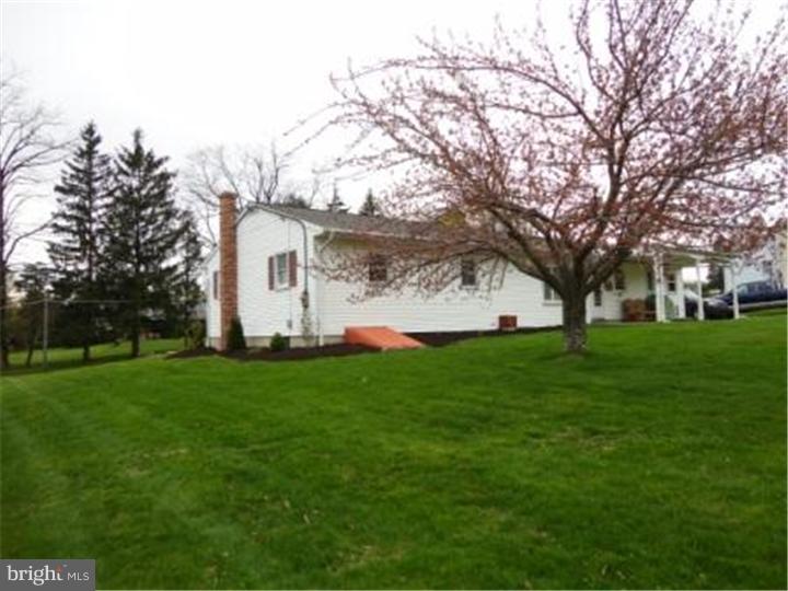 323 Walnuttown Road Fleetwood, PA 19522 - Photo 25 of 25 Back Yard