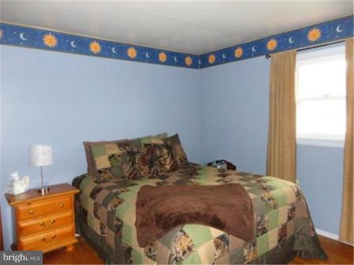 323 Walnuttown Road Fleetwood, PA 19522 - Photo 10 of 25 Bedroom - Main