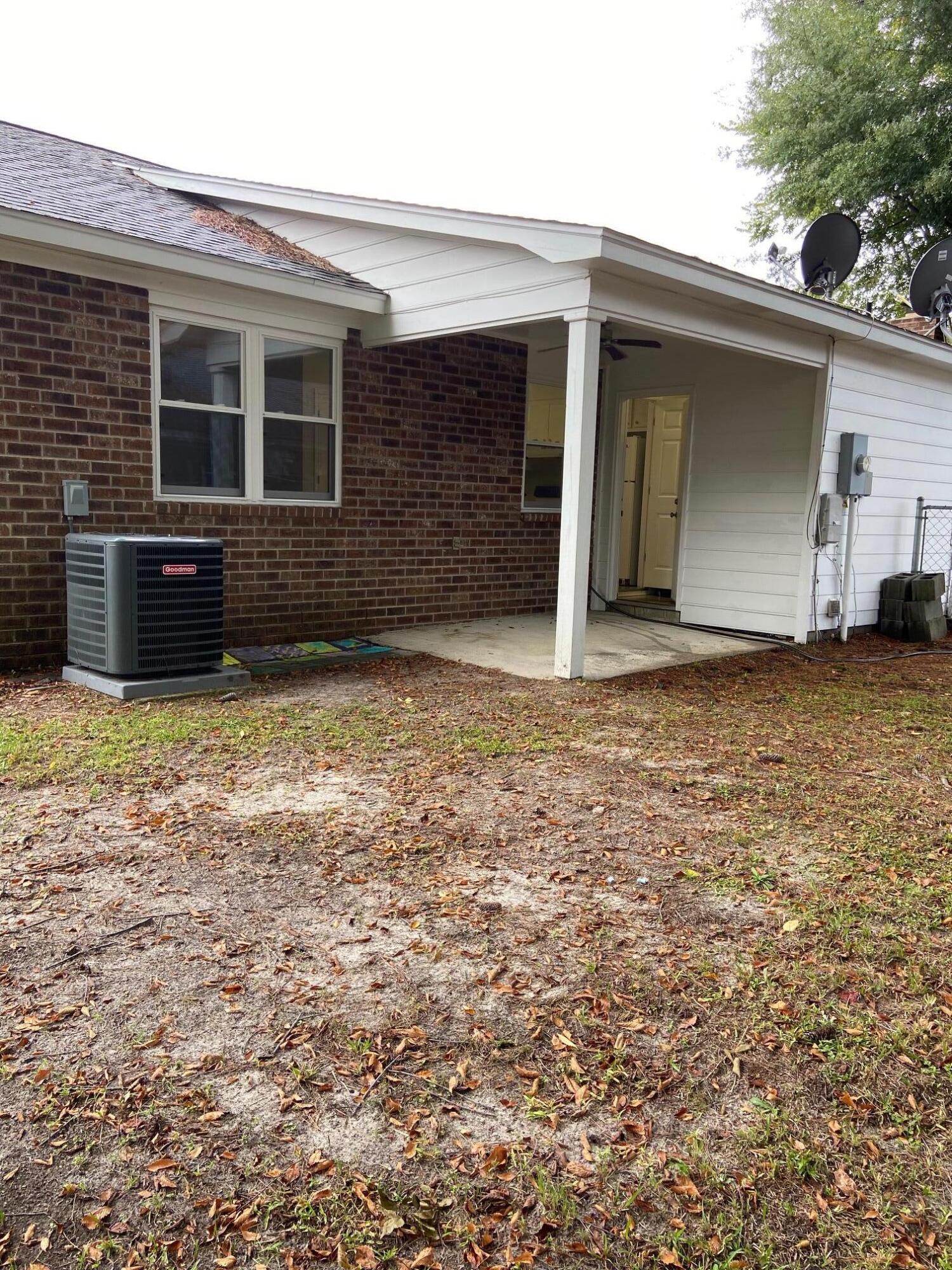7722 Oldridge Road North Charleston, SC 29418 - Photo 12 of 12 IMG_1827