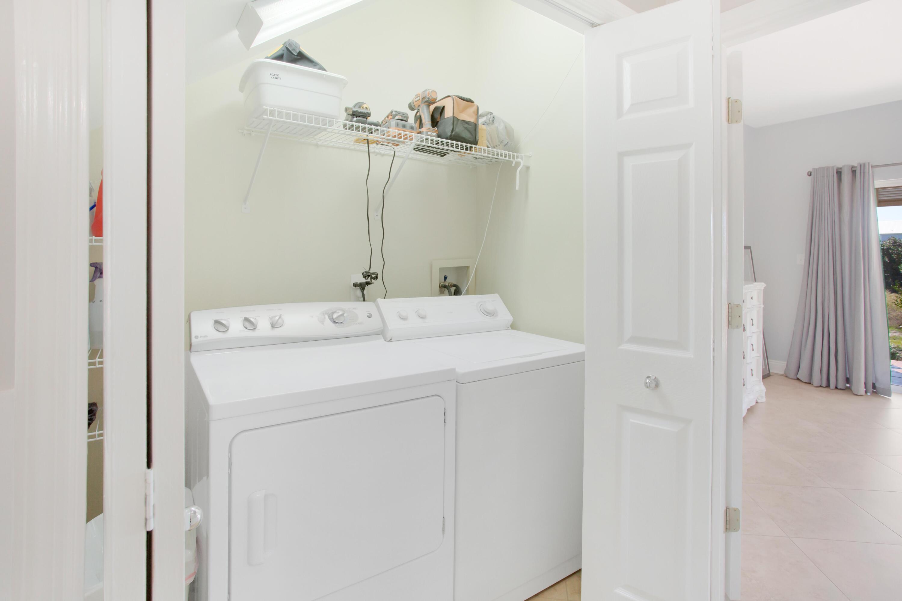 104 Sandtrap Road, Unit 105 Miramar Beach, FL 32550 - Photo 24 of 36 Laundry