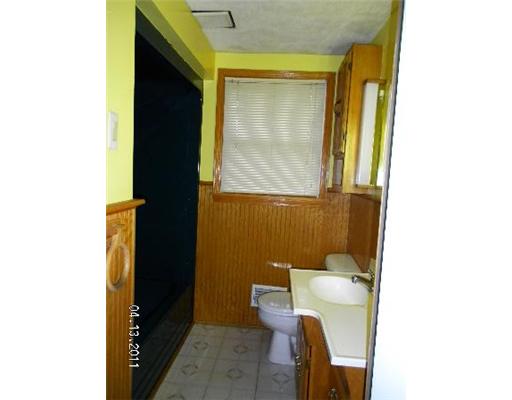 20 Raymond Street Coventry, RI 02816 - Photo 6 of 8 Bathroom.