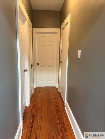 $2,275 | 185 Linden Avenue, Unit 2, Irvington, NJ 07111