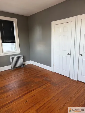 $2,300 | 185 Linden Avenue, Unit 2, Irvington, NJ 07111