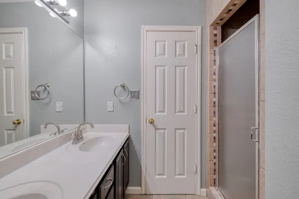 $265,000 | 209 Antietam Drive, Elgin, TX 78621