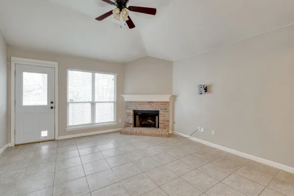 $265,000 | 209 Antietam Drive, Elgin, TX 78621