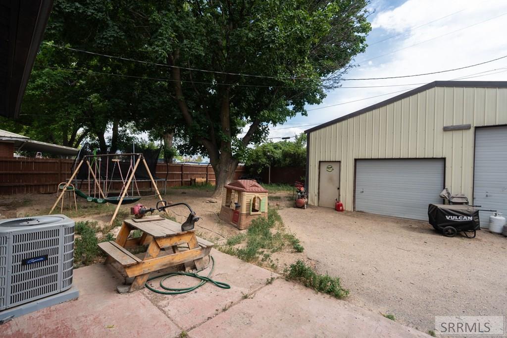 2483 Mars Street Idaho Falls, ID 83402 - Photo 28 of 39