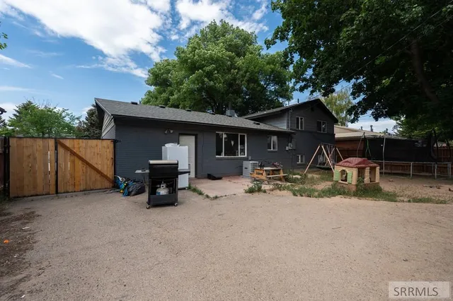 $399,000 | 2483 Mars Street, Idaho Falls, ID 83402