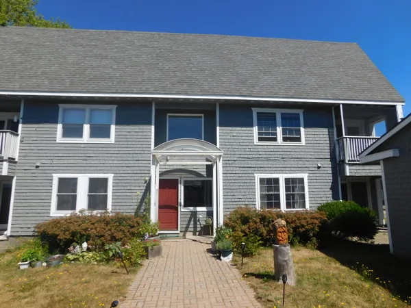 $131,900 | 7 Beachwood Bay Drive, Unit 2, Cutler, ME 04626