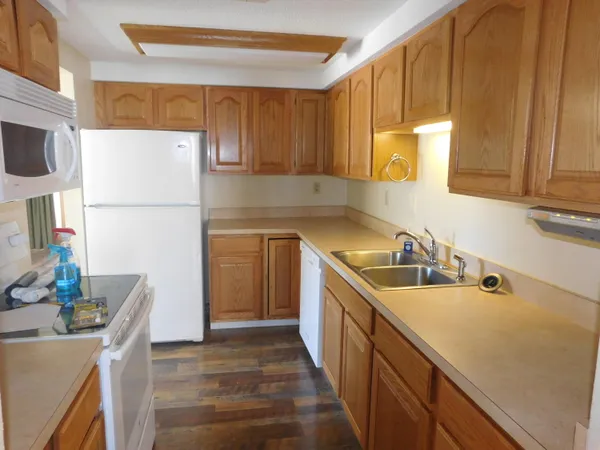 $131,900 | 7 Beachwood Bay Drive, Unit 2, Cutler, ME 04626