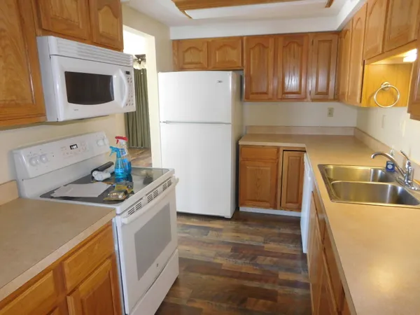 $131,900 | 7 Beachwood Bay Drive, Unit 2, Cutler, ME 04626