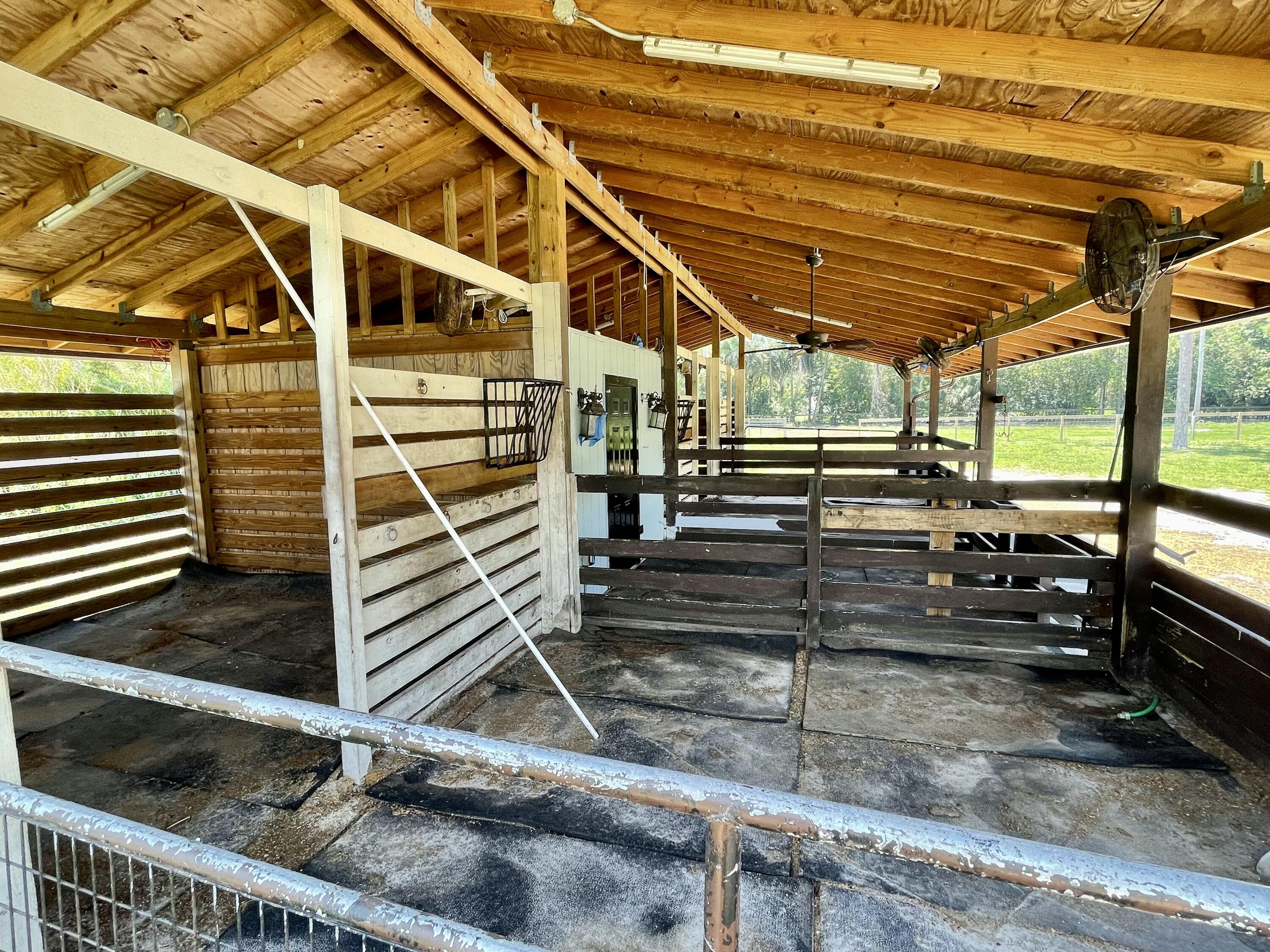16605 115th Avenue North Jupiter, FL 33478 - Photo 45 of 54 a view of entryway