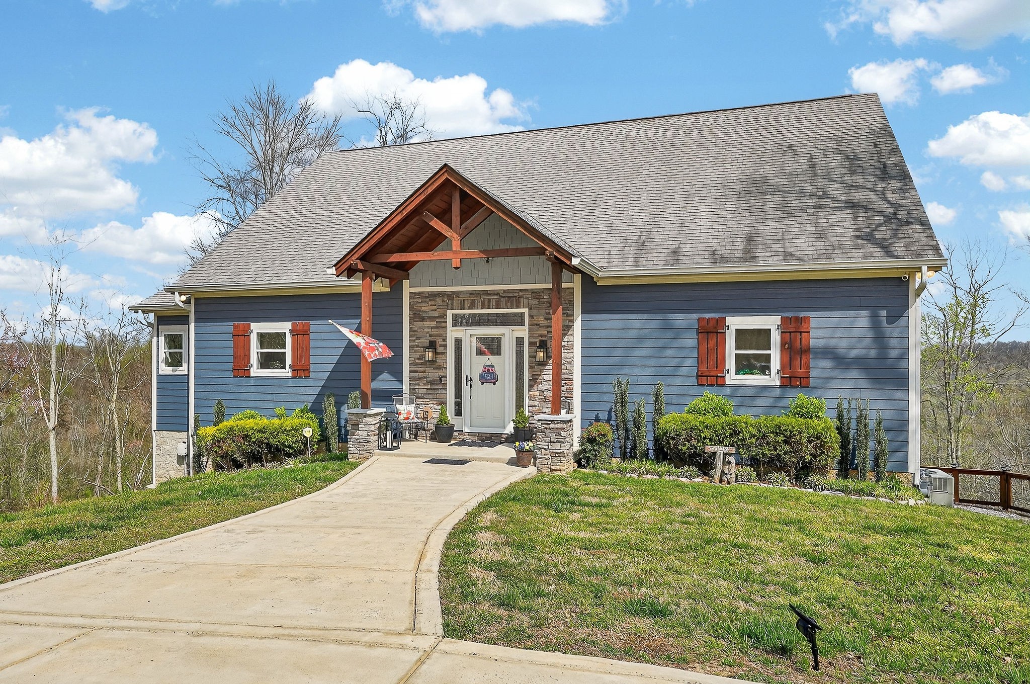 195 Coventry Way Smithville, TN 37166 - Photo 3 of 62
