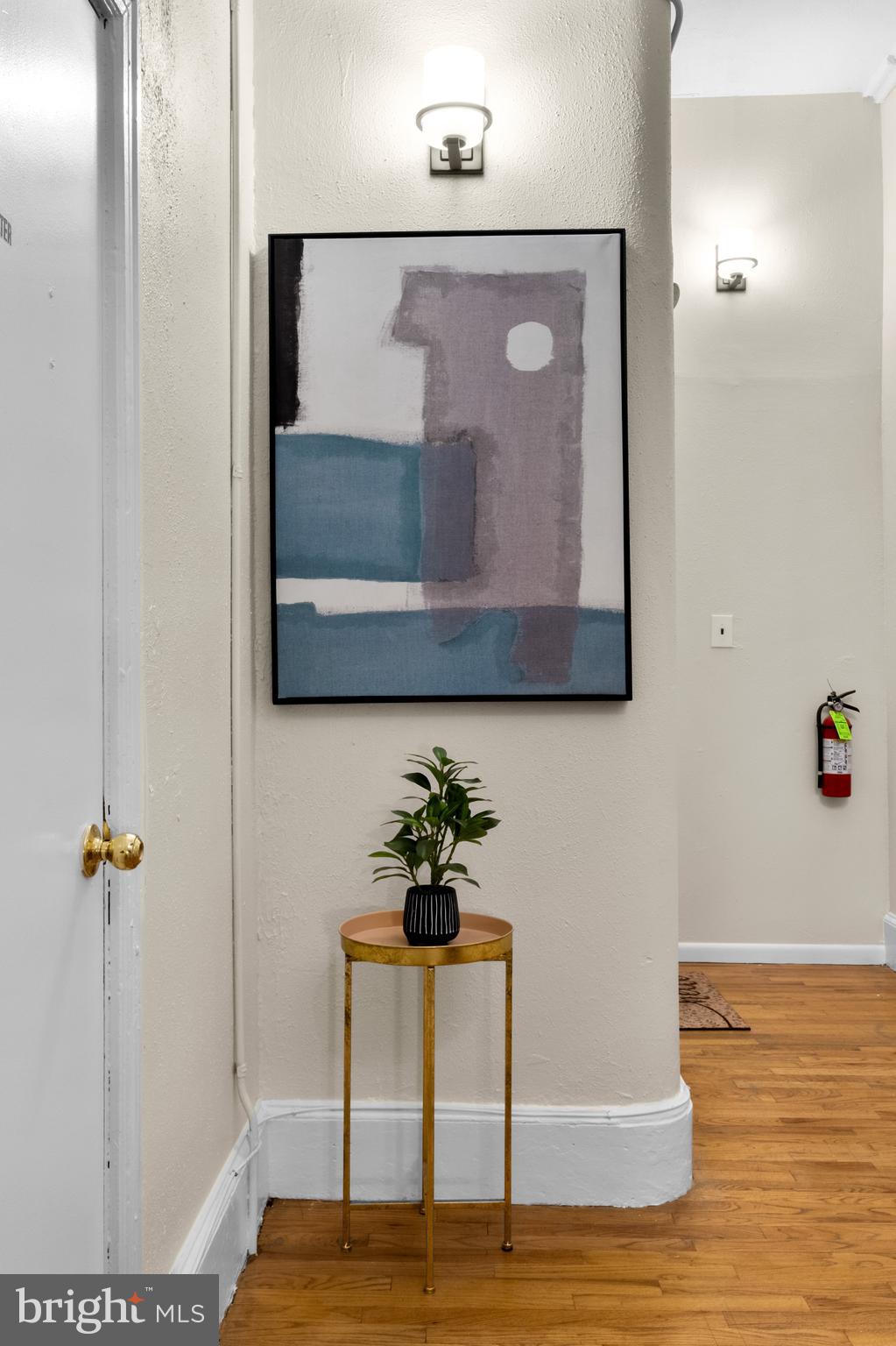 1121 Walnut Street Philadelphia, PA 19107 - Photo 17 of 38 a view of bathroom with a potted plant