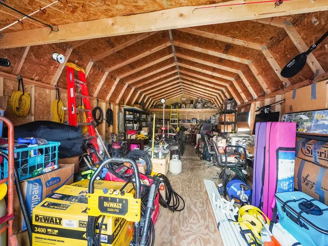 $799,987 | 28710 Misty Oaks Drive, Huffman, TX 77336