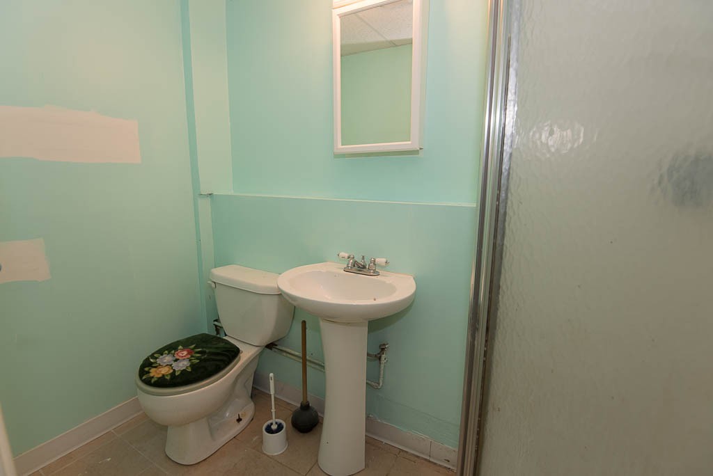 58 Cheyenne Road Worcester, MA 01606 - Photo 16 of 29 Gallery Image 16