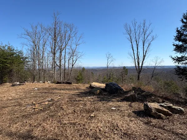 $165,000 | 935 Bluff Ledge Trail, Hixson, TN 37343